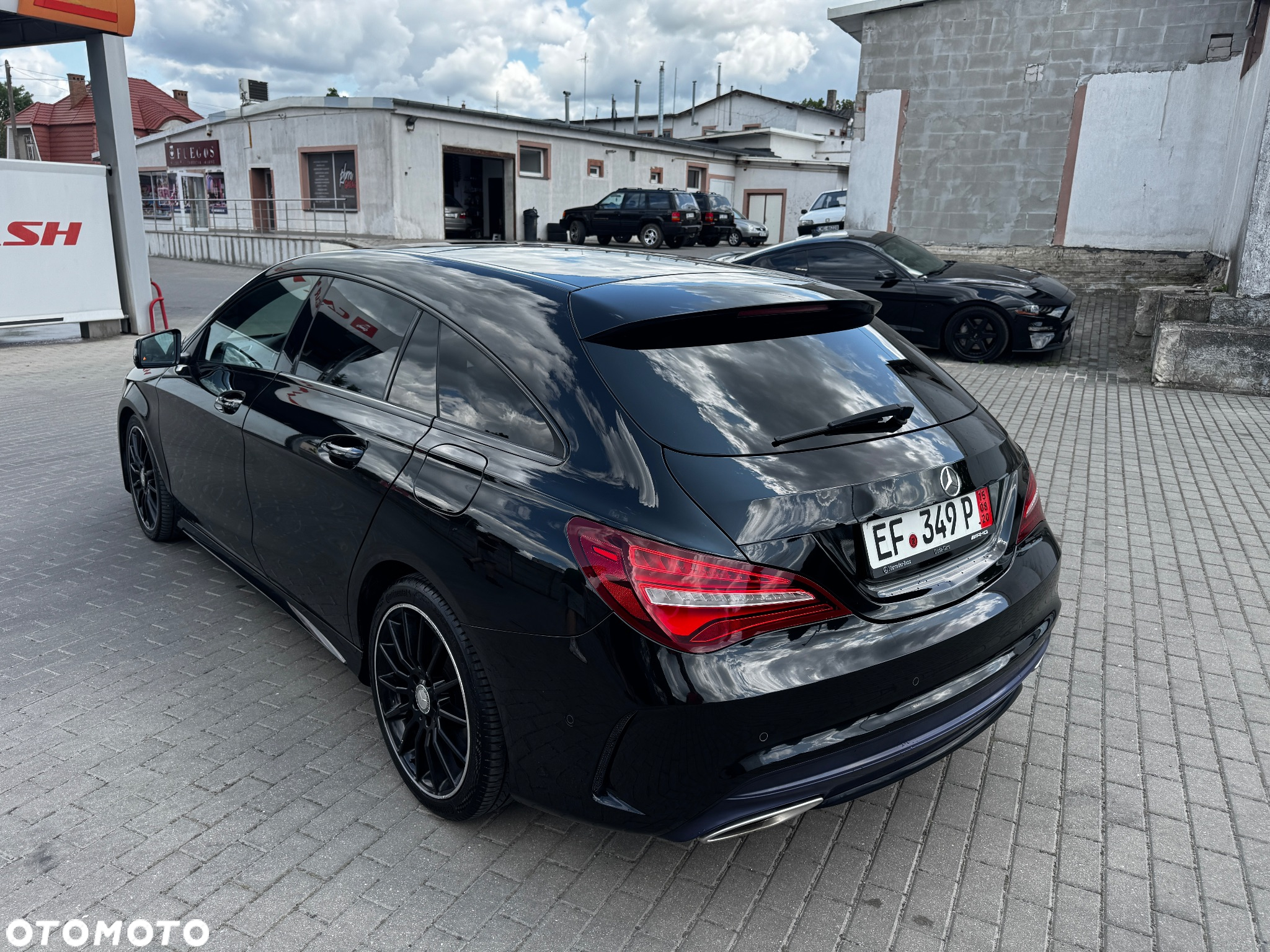 Mercedes-Benz CLA Shooting Brake 200 d 7G-DCT AMG Line - 7
