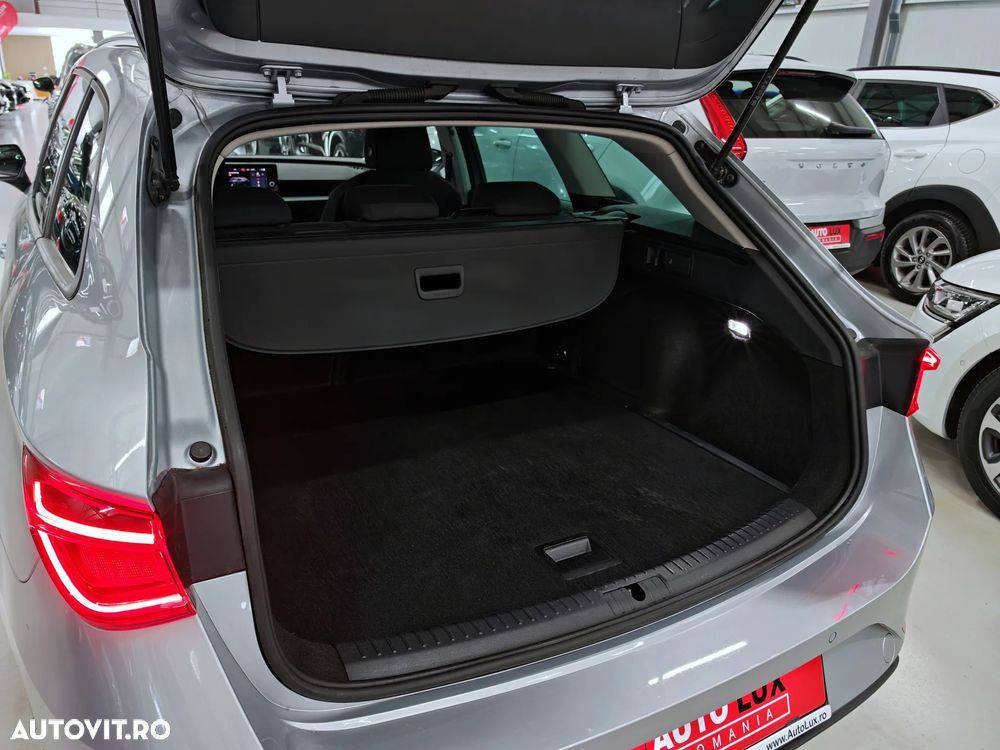 Seat Leon 2.0 TDI DSG Style - 31