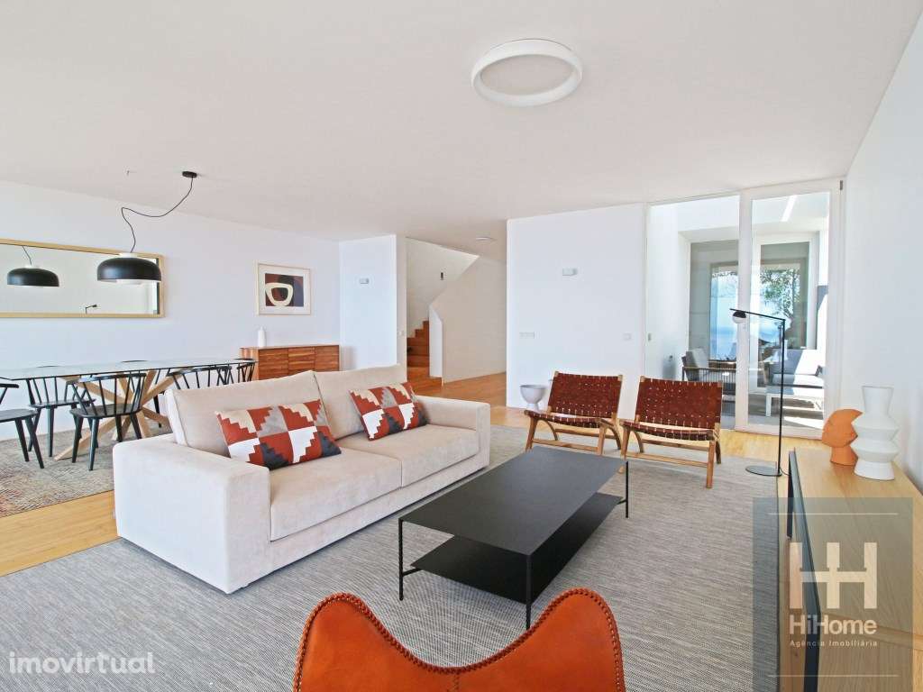 Moradia V3 geminada com piscina na zona da Casa Branca - Grande imagem: 4/34