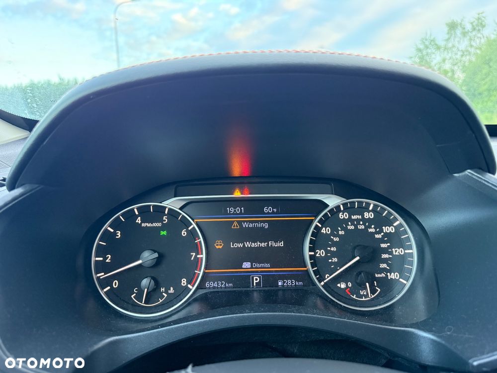 Nissan Altima - 11
