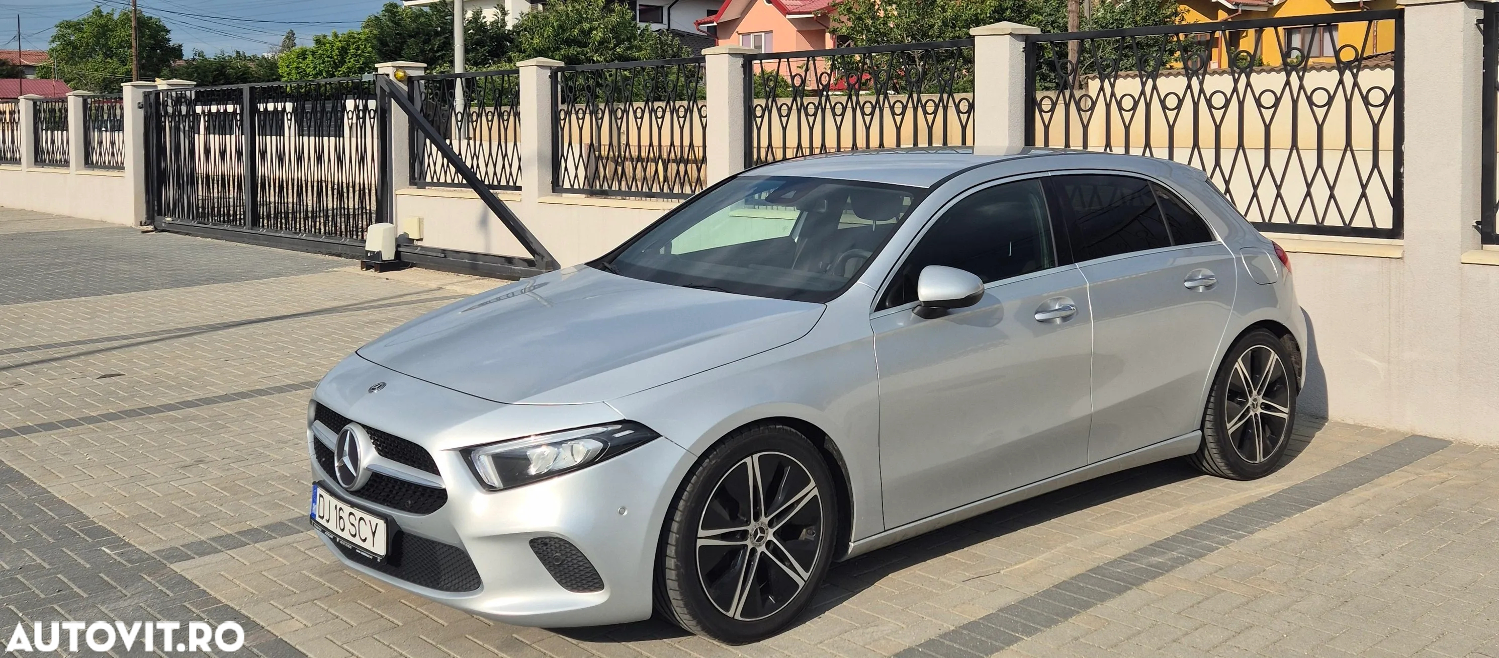 Mercedes-Benz A 200 4MATIC Aut. - 3