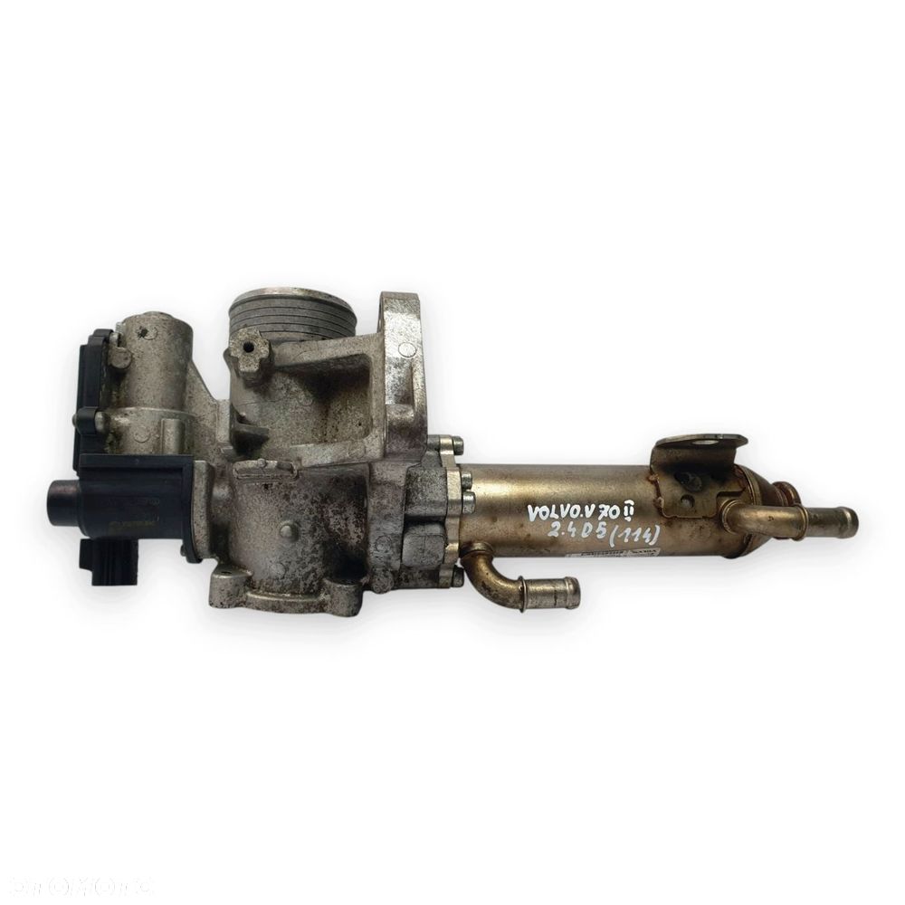 ZAWÓR EGR CHŁODNICA SPALIN Volvo V70 III S80 II XC70 2.4 D5 880766L - 8