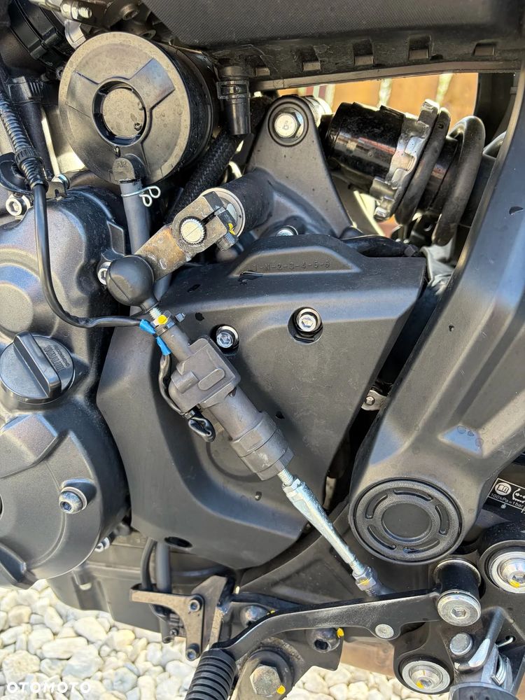 Yamaha MT - 13