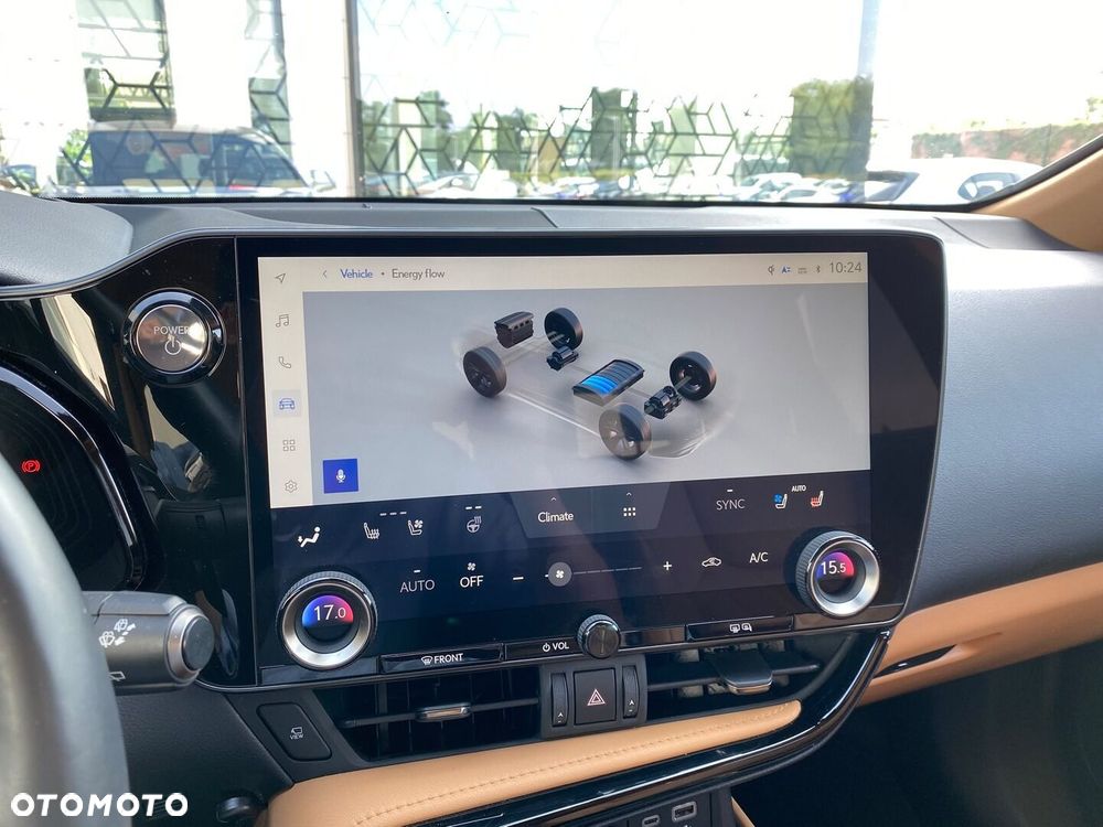 Lexus NX 350h Omotenashi AWD - 19