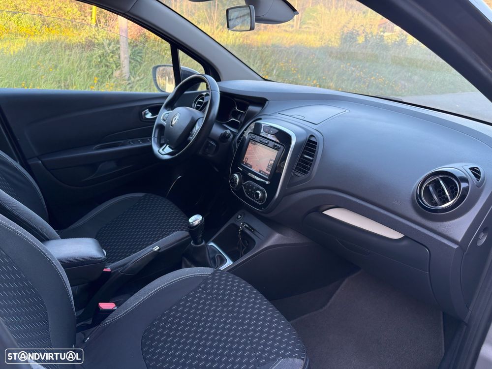 Renault Captur 0.9 TCE Exclusive - 22