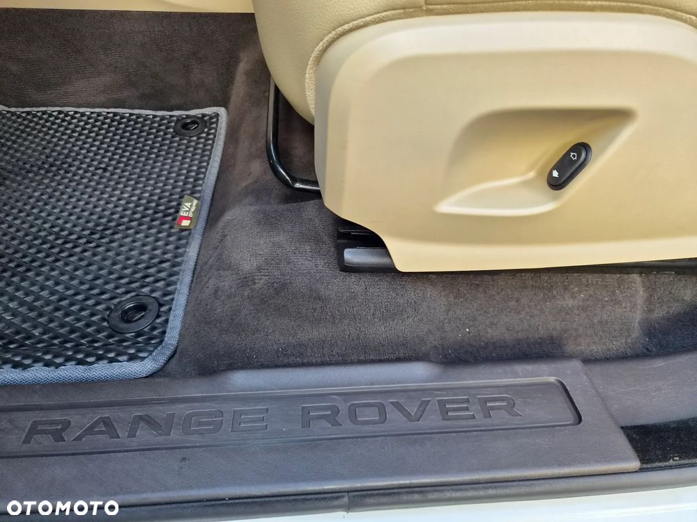 Land Rover Range Rover Evoque 2.0Si4 Prestige - 25