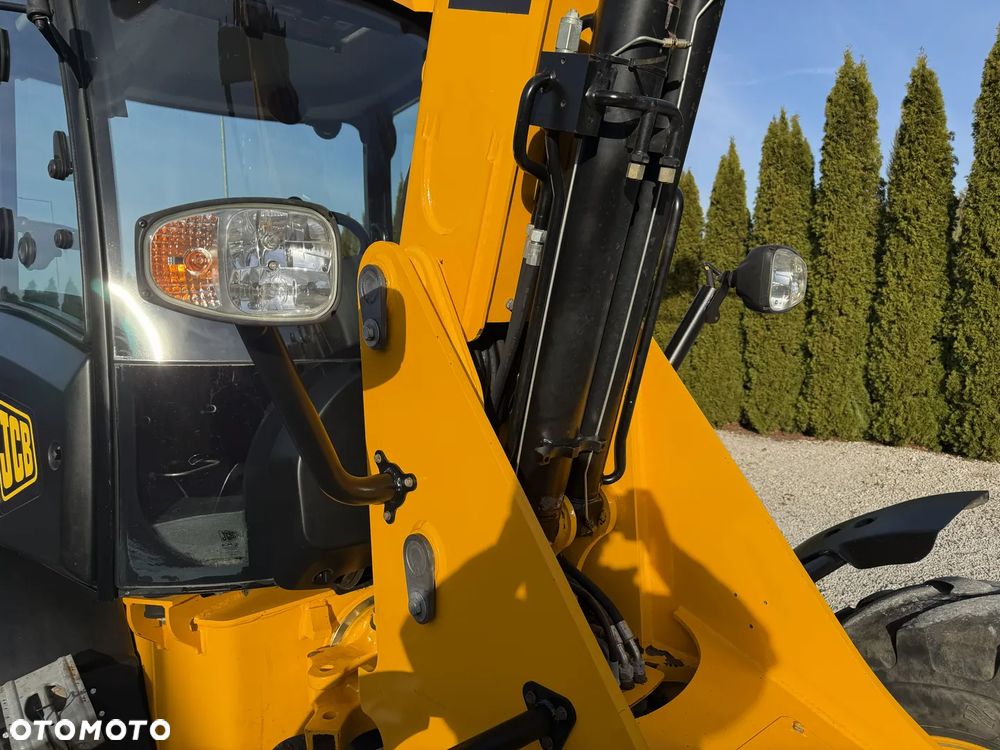 JCB TM 220 AGRI TELESKOP / 2016 ROK / TELESKOP / MAŁE GABARYTY / PIĘKNA / ZADBANA / SPROWADZONA Z NIEMIEC / PIĘKNIE UTRZYMANA / ORYGINAŁ / 180 300 310 320 330 Schaffer - 25