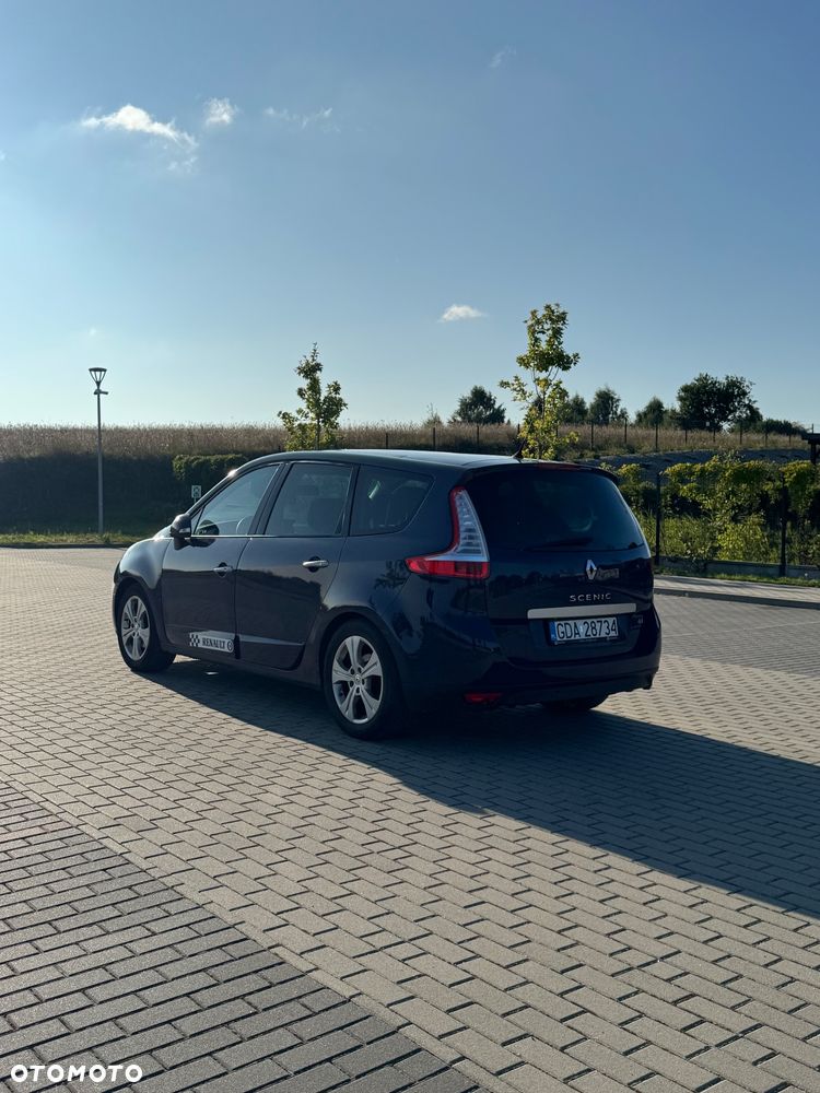 Renault Scenic - 5