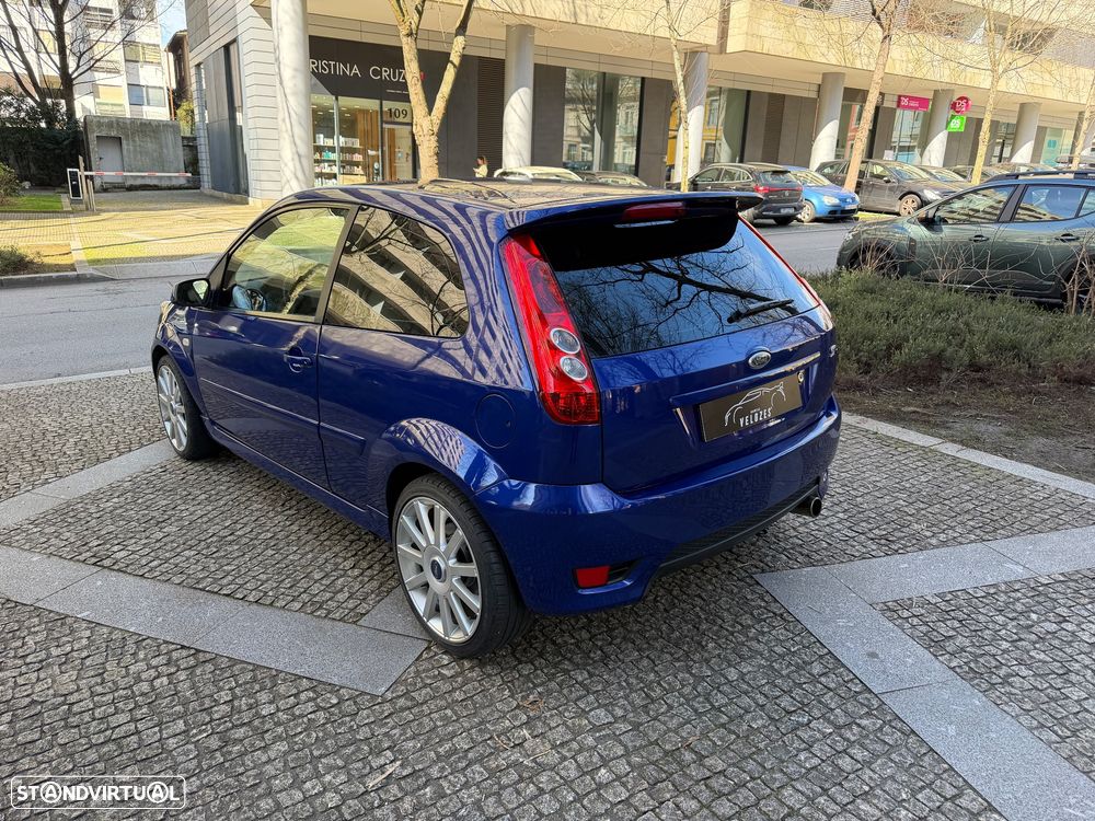 Ford Fiesta 2.0 ST - 15