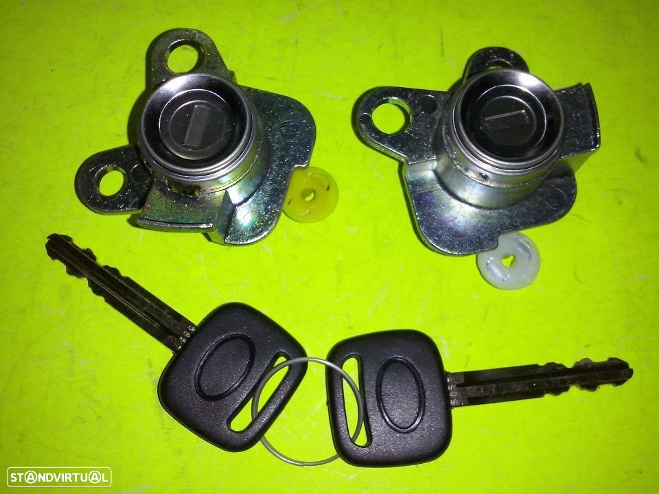 Jogo canhões portas Toyota Corolla E110 1997 até 2002 (Novos) - 1
