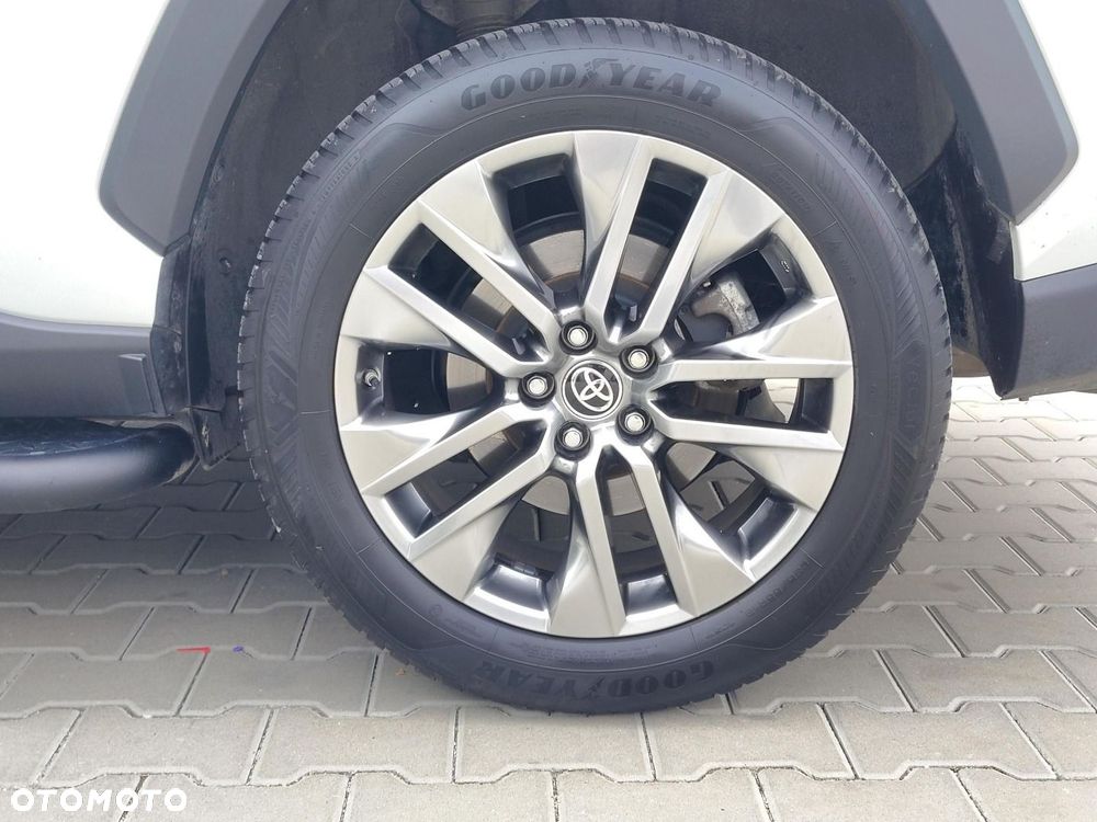 Toyota RAV4 - 21