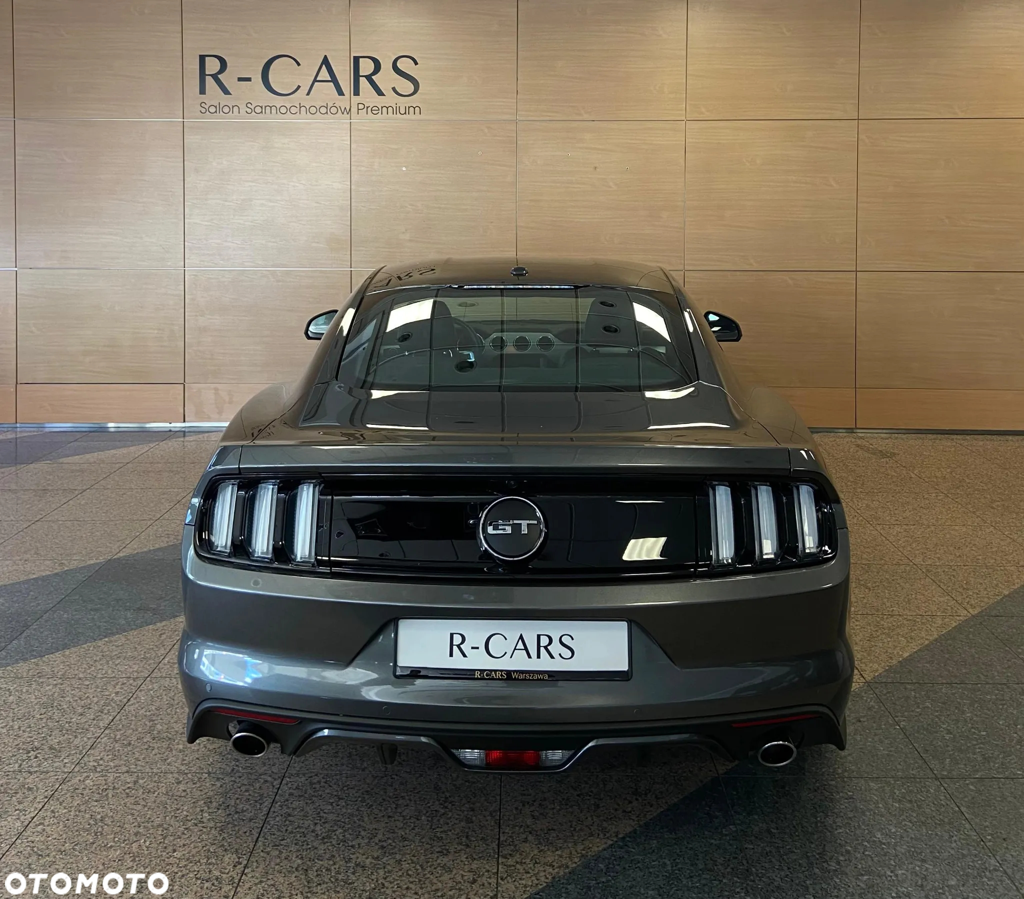 Ford Mustang 5.0 V8 GT - 6