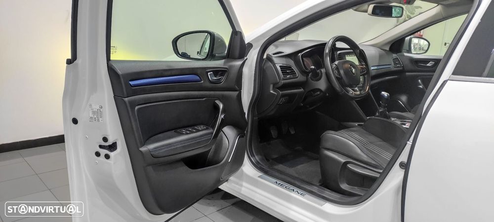 Renault Mégane Sport Tourer 1.5 Blue dCi GT Line - 15