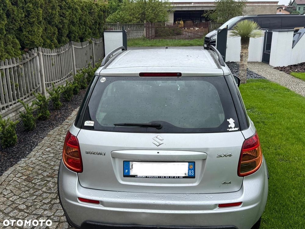 Suzuki SX4 2.0 DDiS 4x4 Comfort - 8
