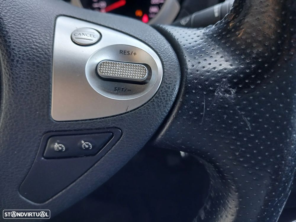 Nissan Juke 1.5 dCi N-Connecta - 13