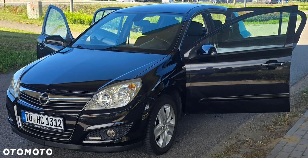 Opel Astra 1.6 Edition - 22