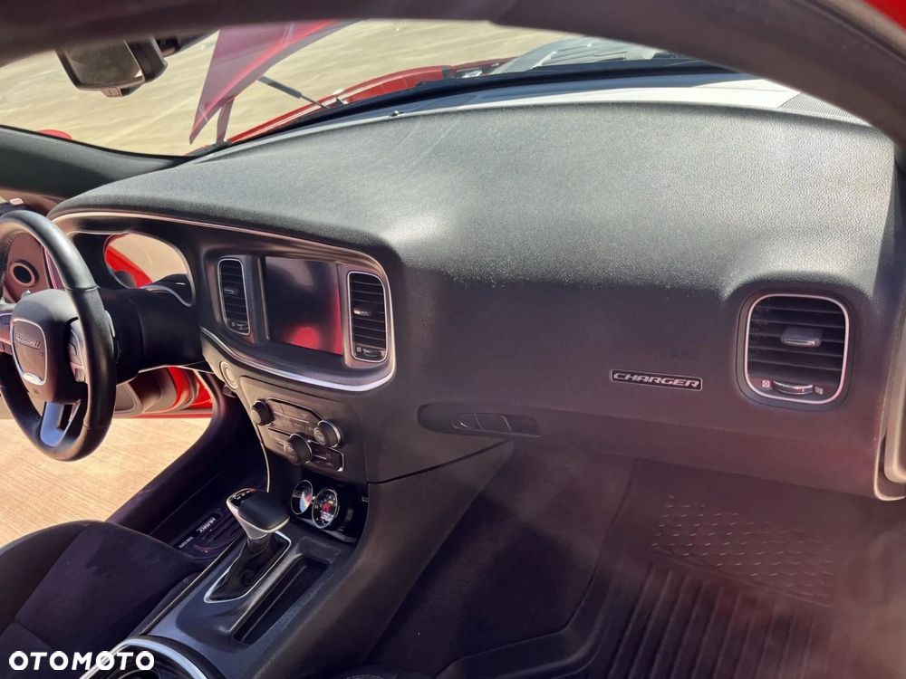 Dodge Charger - 29
