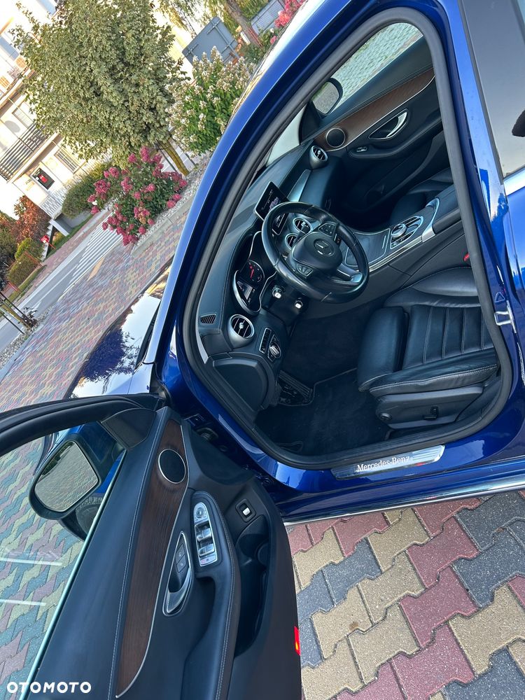 Mercedes-Benz Klasa C 350 e - 22
