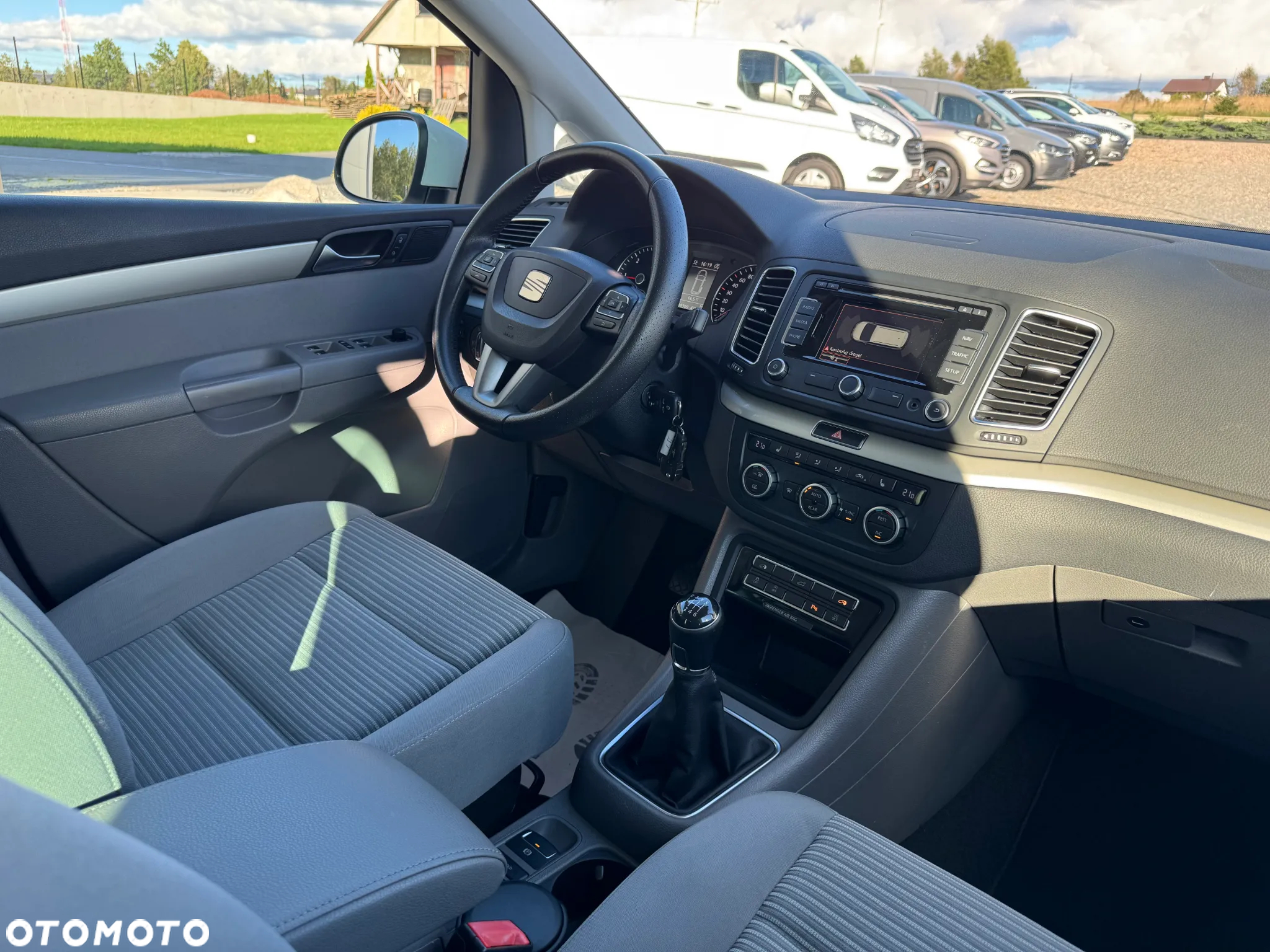 Seat Alhambra 2.0 TDI Start & Stop 4Kids - 17