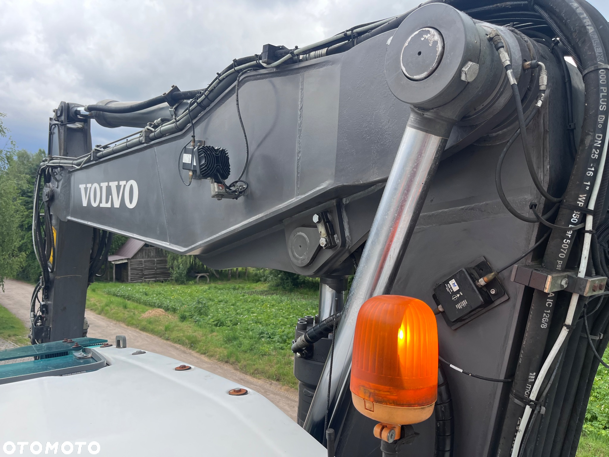 Volvo EW180C - 14