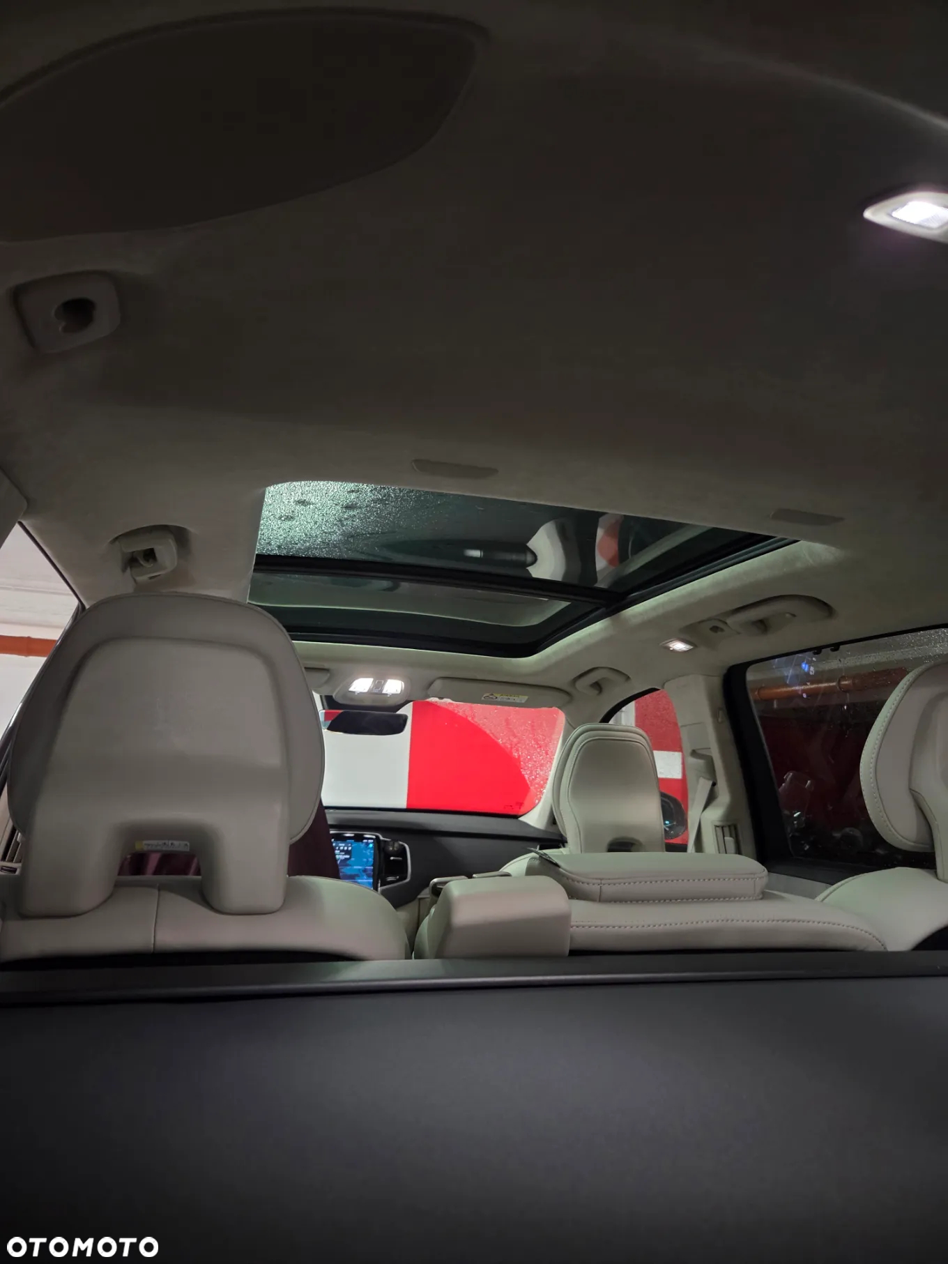 Volvo XC 90 - 11