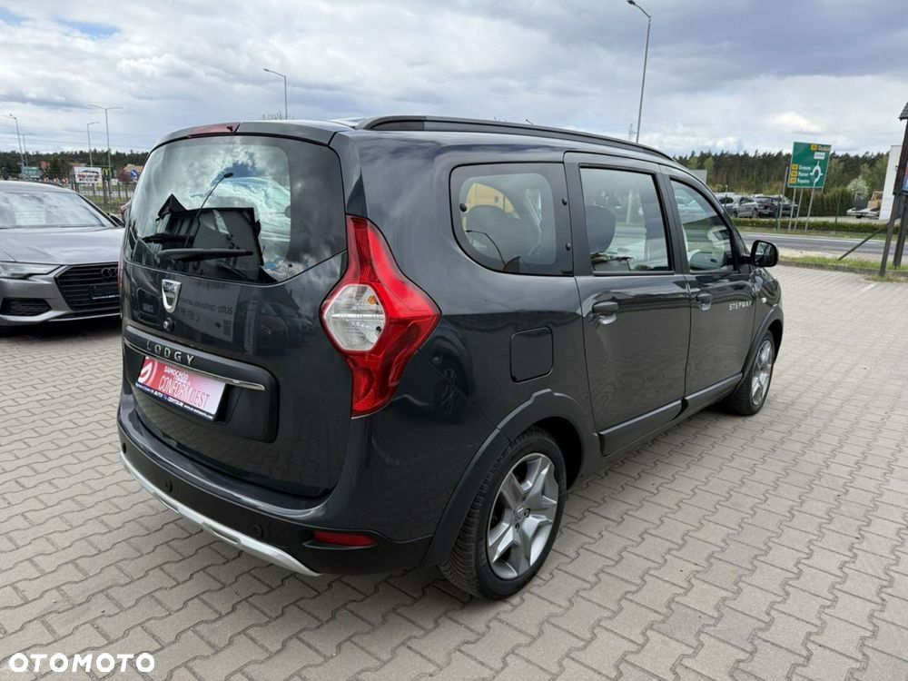 Dacia Lodgy dCi 110 Stepway - 6