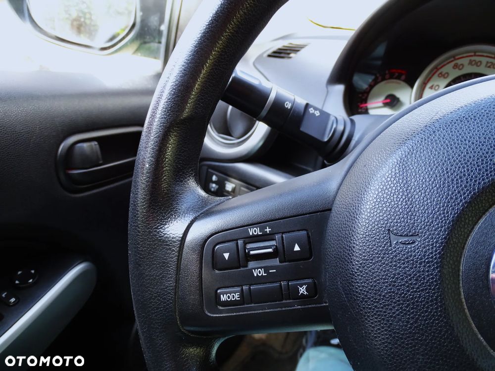 Mazda 2 1.3 MZR Active - 11