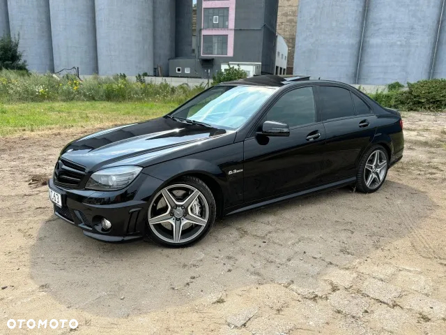 Mercedes-Benz Klasa C 63 AMG 7G-TRONIC - 4