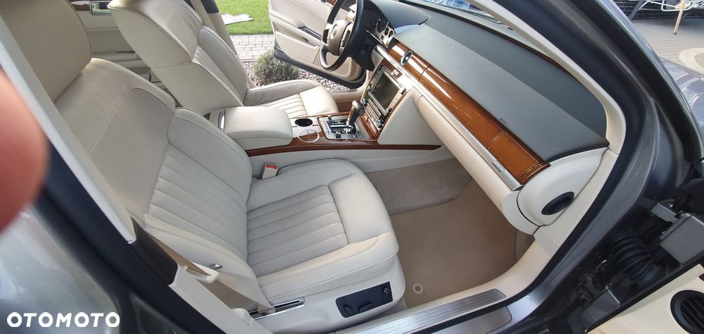 Volkswagen Phaeton 3.0 V6 TDI DPF 4MOTION Automatik (5 Sitzer) - 29
