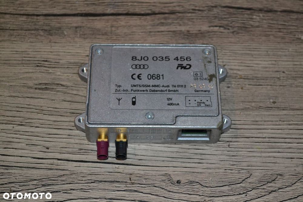 AUDI A6 C6 LIFT A4 B8 A5 WZMACNIACZ ANTENOWY 8J0035456 - 1