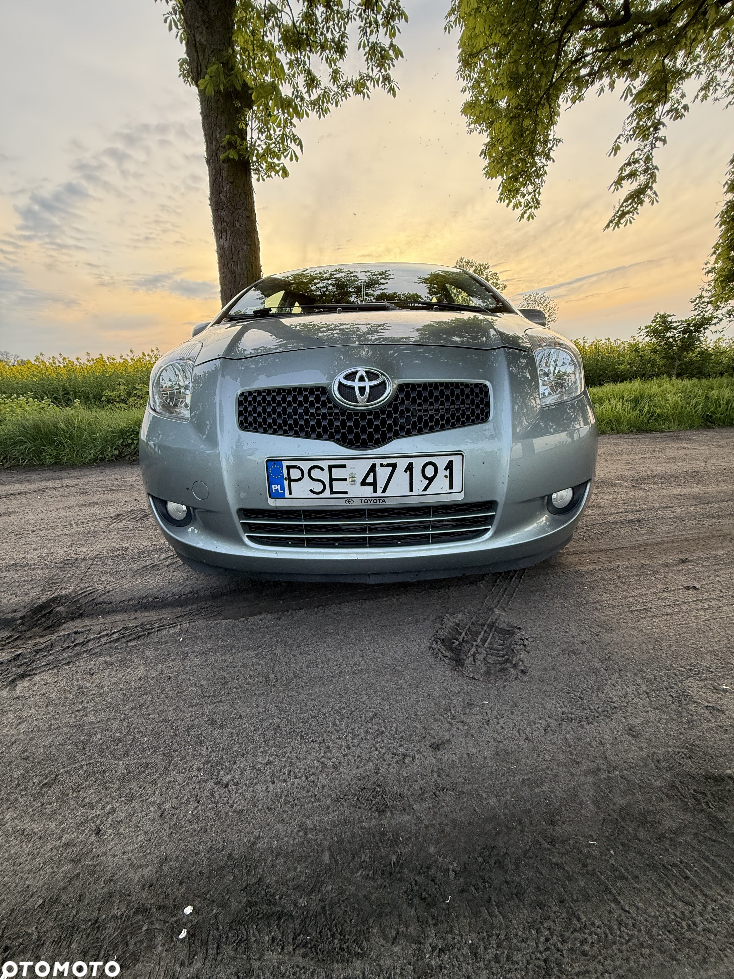 Toyota Yaris 1.3 Sol - 10