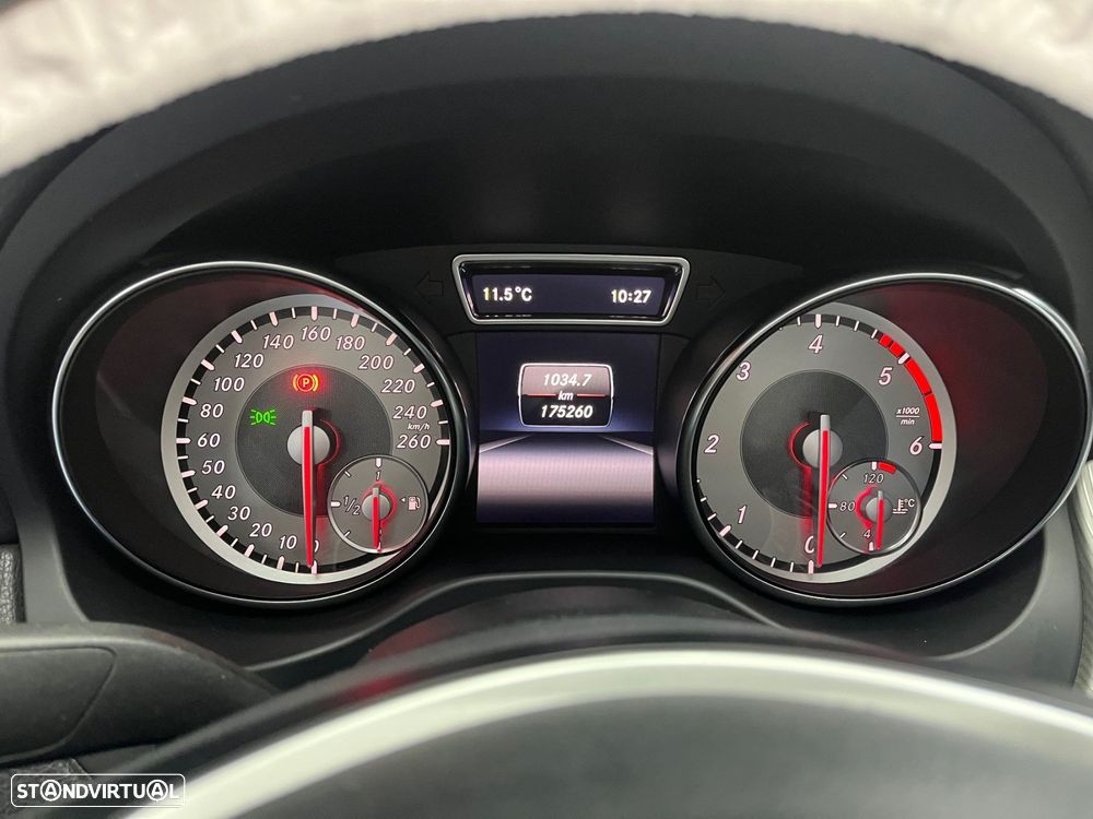 Mercedes-Benz CLA 200 CDi Urban - 14