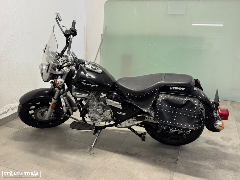 Keeway Superlight 125 - 12