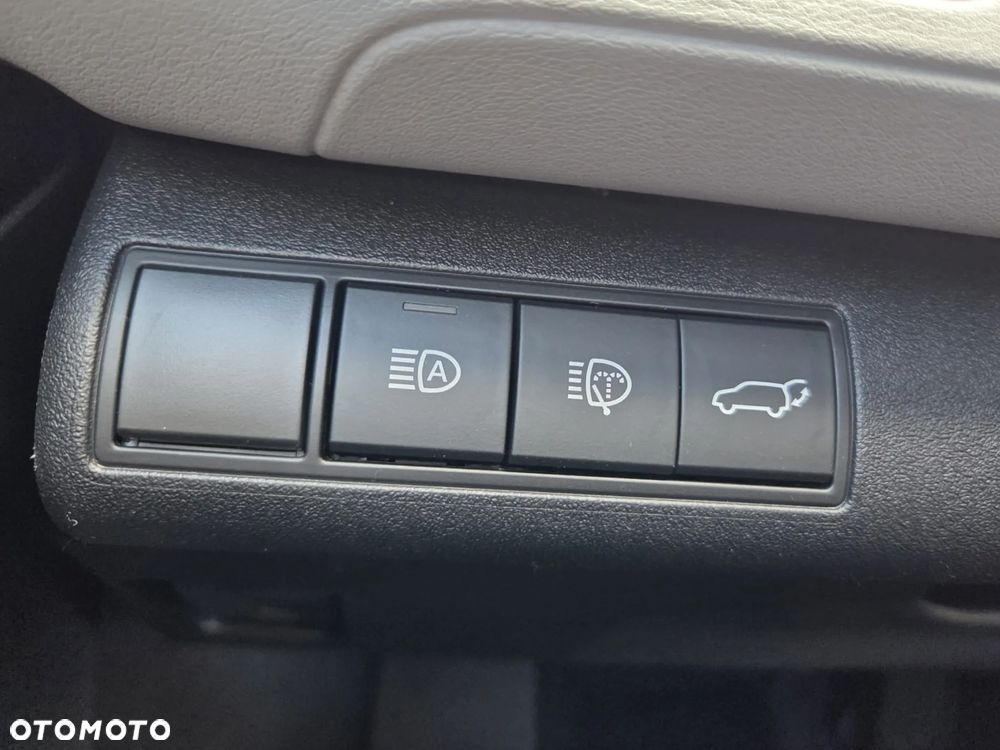 Toyota C-HR+ 77kWh 4x4 Executive - 26