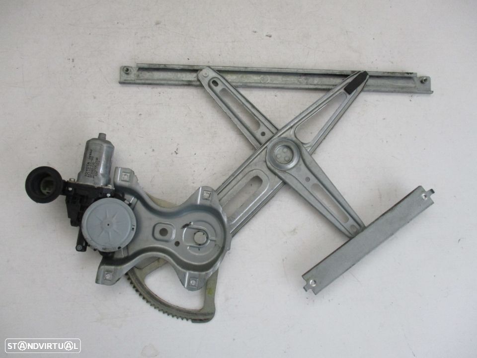 Elevador vidro Toyota Yaris frente Direito 2005 a 2009 - 2