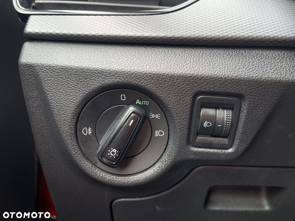 Skoda Kamiq 1.0 TSI Ambition - 17