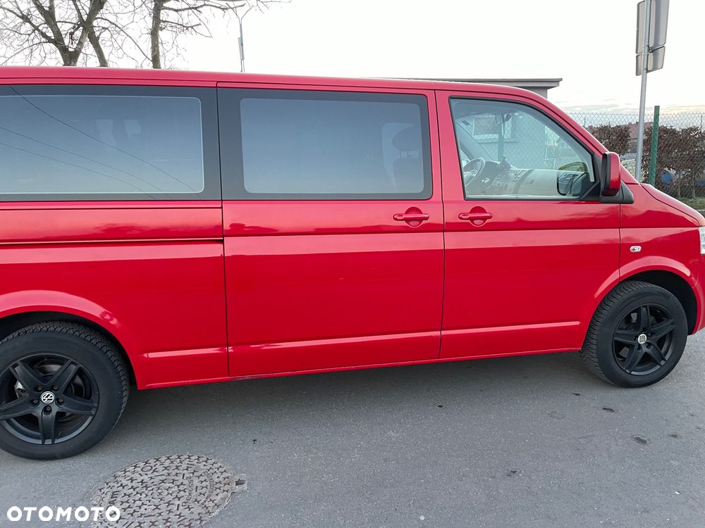 Volkswagen Caravelle - 12