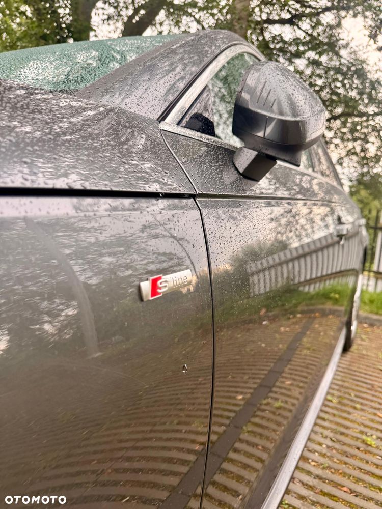 Audi A4 Avant 2.0 TDI Sport S tronic - 25