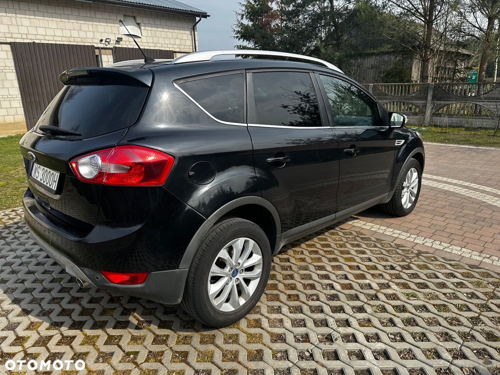 Ford Kuga - 4