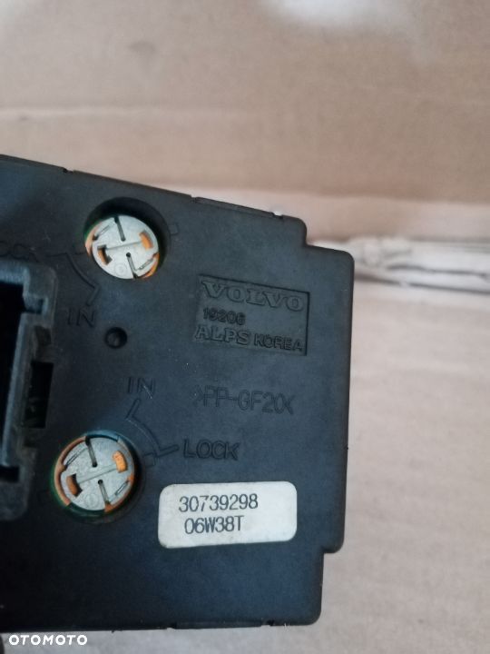 Przełącznik włącznik świateł Volvo S40 30739298 - 3