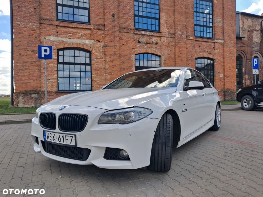 BMW Seria 5 525d xDrive Sport-Aut - 1