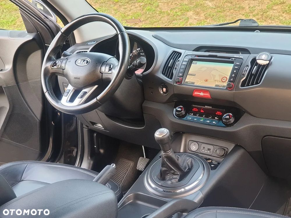 Kia Sportage 2.0 CVVT 4WD Spirit - 27