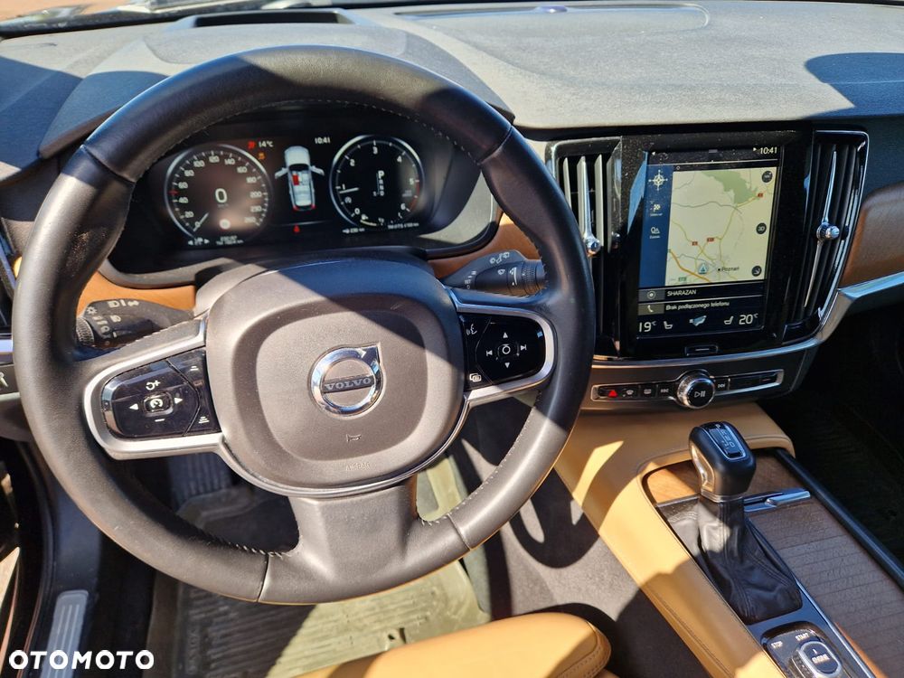 Volvo V90 D5 SCR AWD Inscription - 14