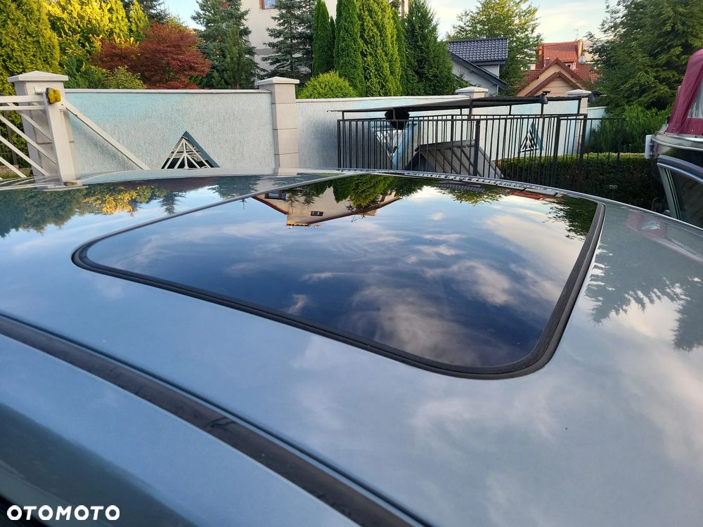 Nissan Tiida 1.6 Visia - 33