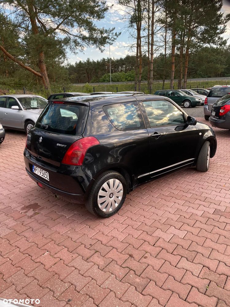 Suzuki Swift 1.3 GLX / Comfort - 2