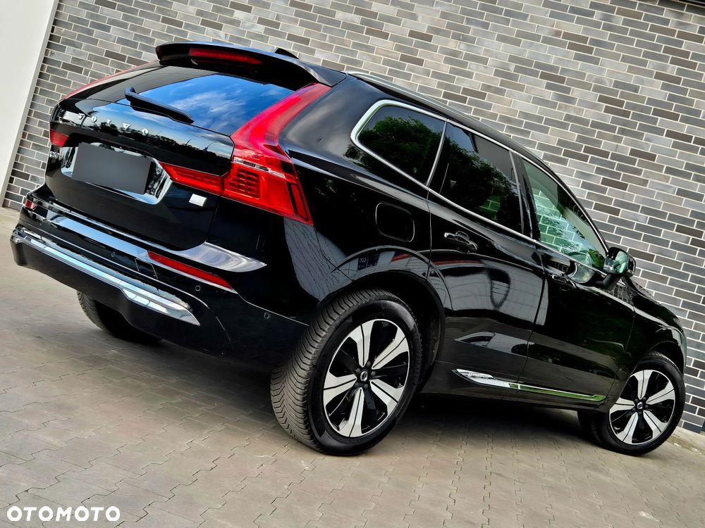 Volvo XC 60 T6 AWD Plug-In Hybrid Inscription Expression - 11