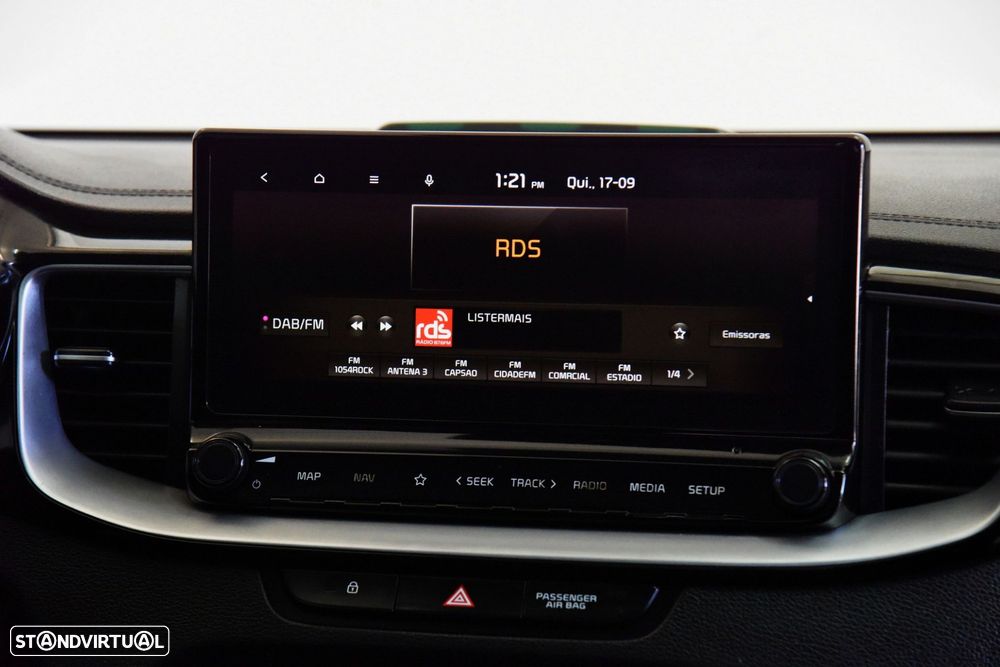 Kia XCeed - 24