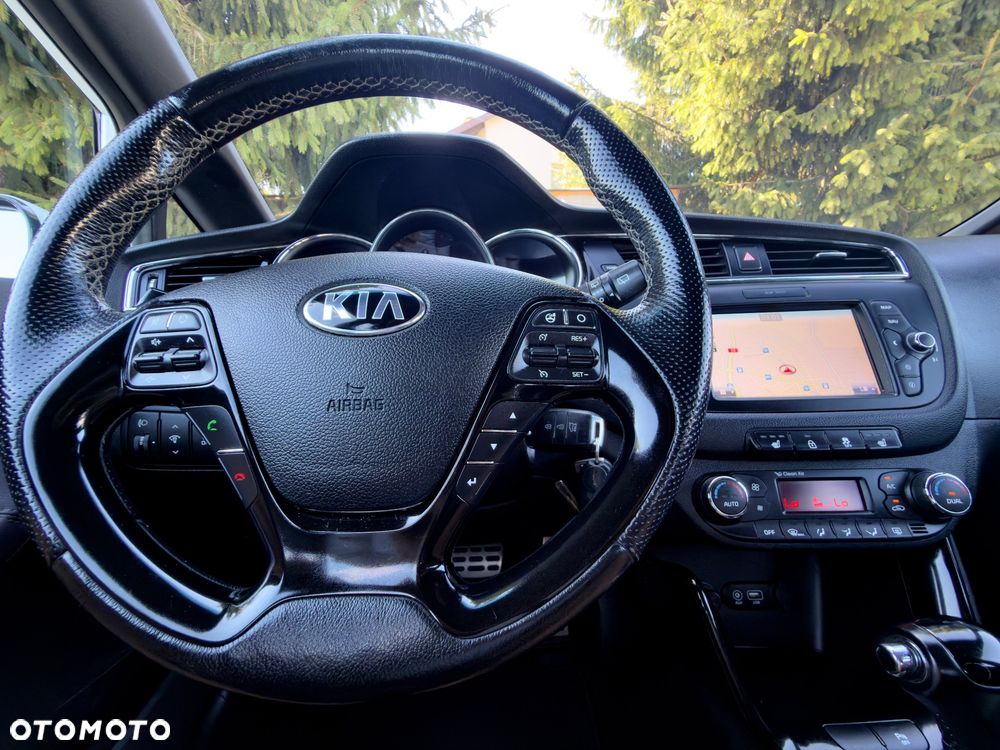 Kia Ceed 1.6 CRDi 136 DCT ISG GT Line - 31
