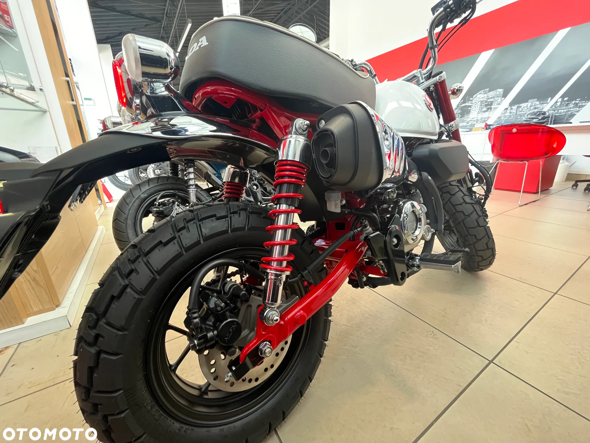 Honda Z - 12