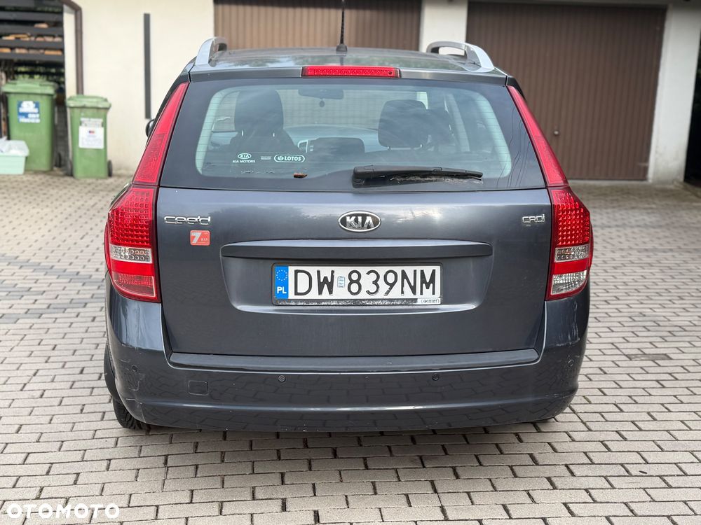 Kia Ceed 1.6 CRDi M - 10